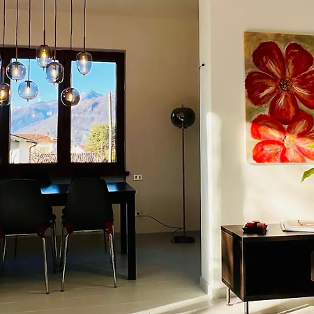 Terrassen Bacio Del Sole Apartment Maccagno
