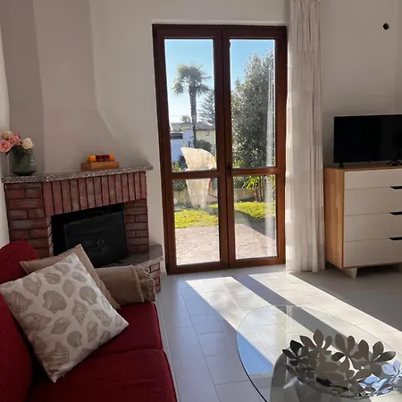 Terrassen Bacio Del Sole Apartment Maccagno